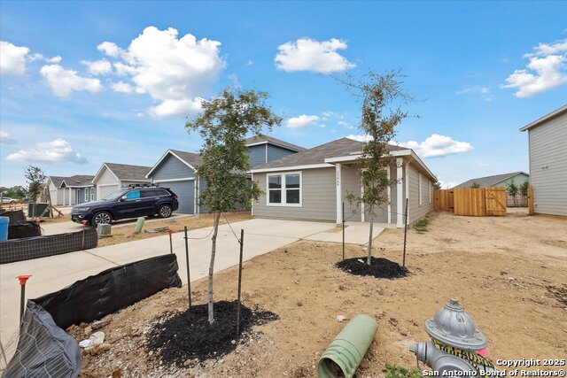 Listing photo id 1 for 13466 Furyk Dr