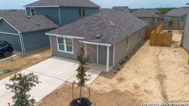 Listing photo id 42 for 13466 Furyk Dr