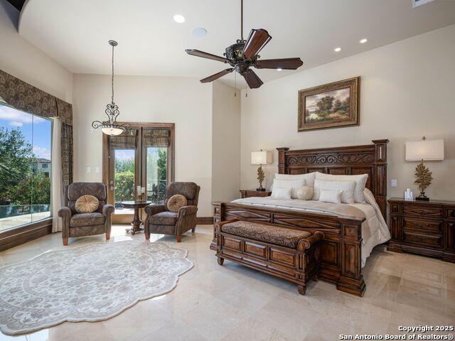 Listing photo id 22 for 131 Champions Bend