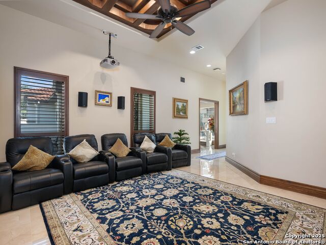 Listing photo id 29 for 131 Champions Bend