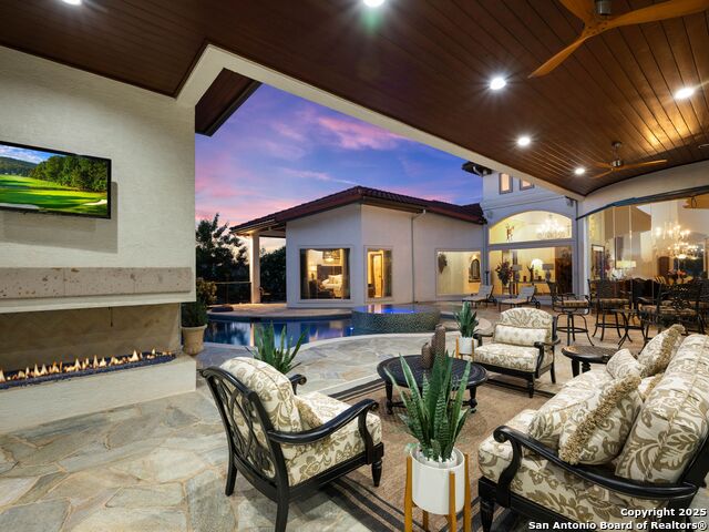 Listing photo id 48 for 131 Champions Bend