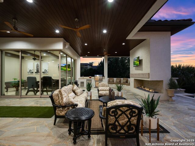 Listing photo id 50 for 131 Champions Bend