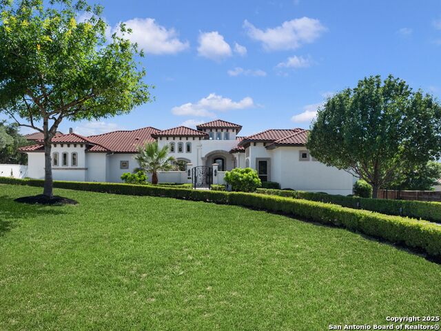 Listing photo id 61 for 131 Champions Bend