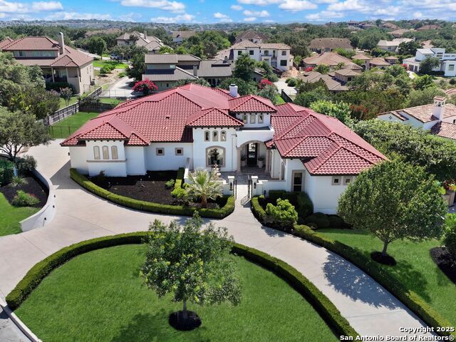 Listing photo id 62 for 131 Champions Bend