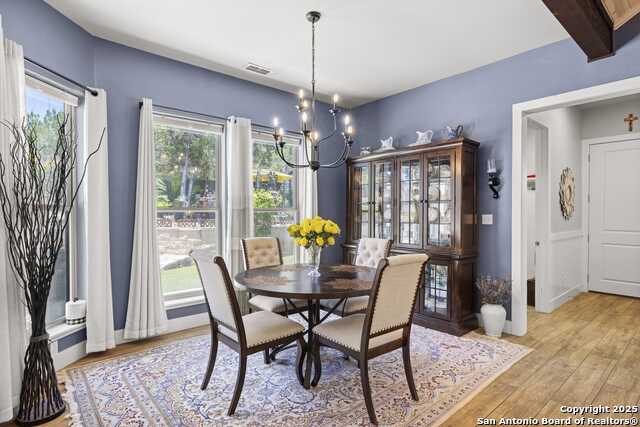 Image 13 of 60 For 522 San Juan S