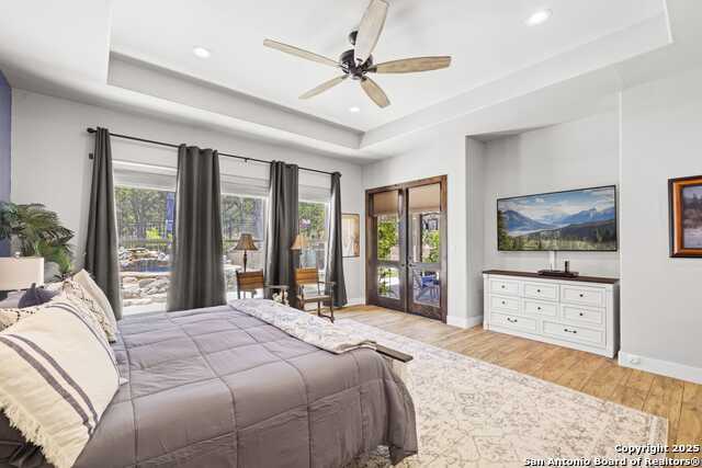 Image 20 of 60 For 522 San Juan S