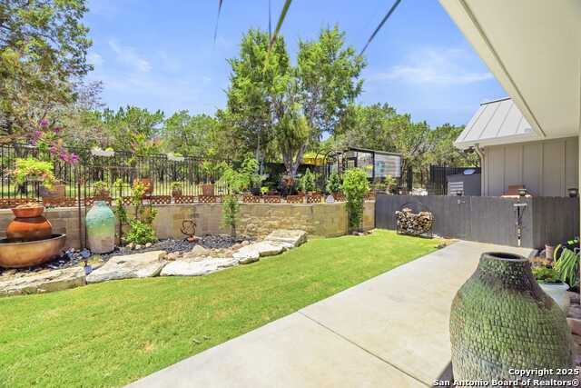 Image 31 of 60 For 522 San Juan S