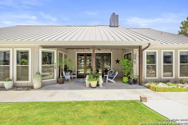 Image 33 of 60 For 522 San Juan S