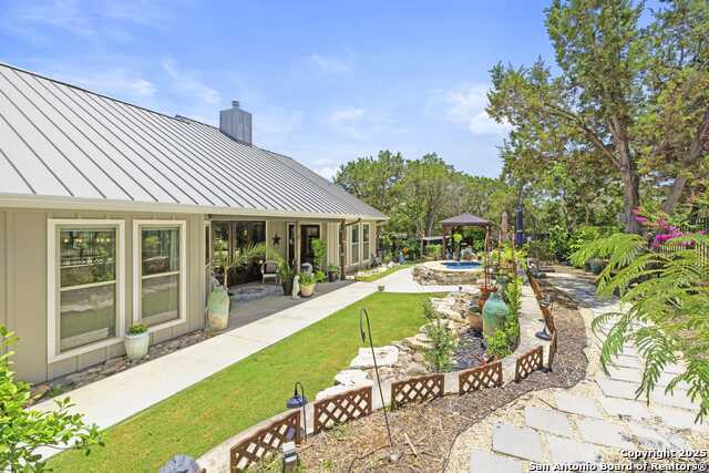 Image 34 of 60 For 522 San Juan S