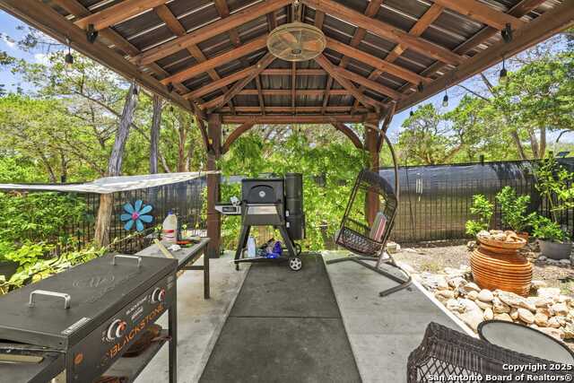 Image 38 of 60 For 522 San Juan S