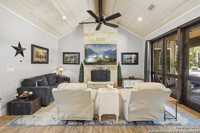 Image 6 of 60 For 522 San Juan S