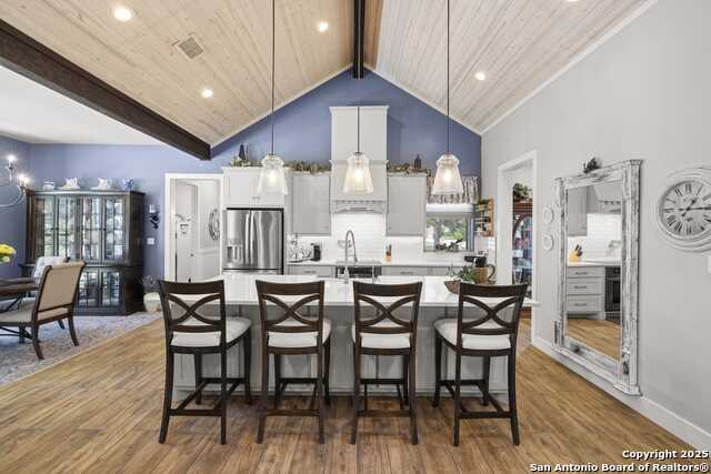 Image 8 of 60 For 522 San Juan S