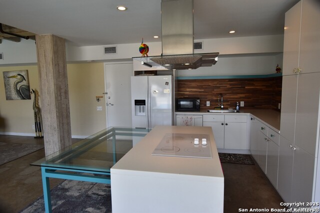 Image 6 of 11 For 1115 Alamo S 2314