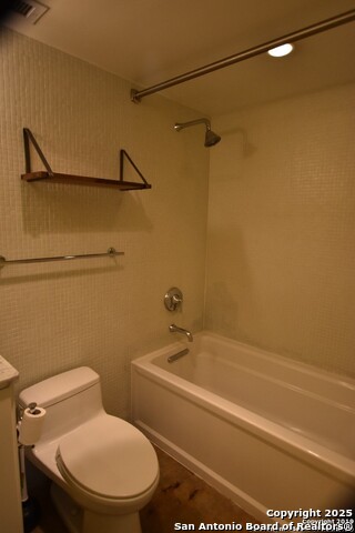 Image 8 of 11 For 1115 Alamo S 2314