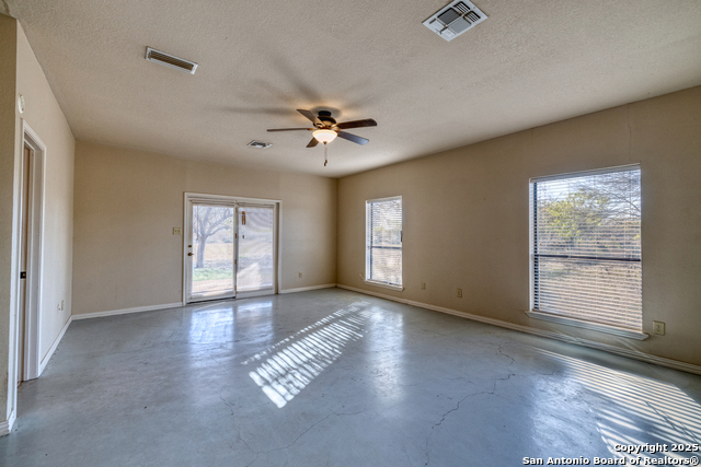 Image 13 of 50 For 115 Private Road 4455 (b)