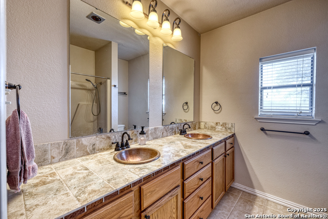 Image 30 of 50 For 115 Private Road 4455 (b)