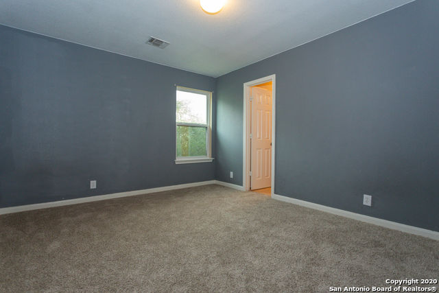 Image 29 of 43 For 331 Knights Cross