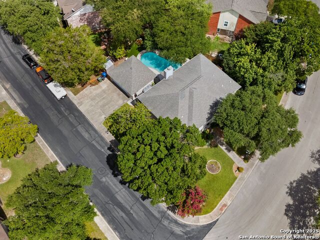 Image 46 of 50 For 16430 Bulverde Pt