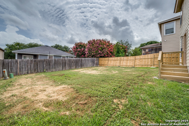 Listing photo id 33 for 5616 Poppy Seed Run