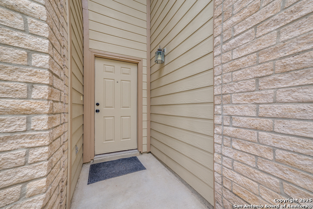 Listing photo id 2 for 5616 Poppy Seed Run