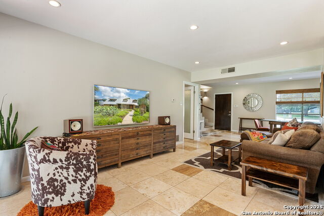 Image 8 of 27 For 1139 Lockhill Selma