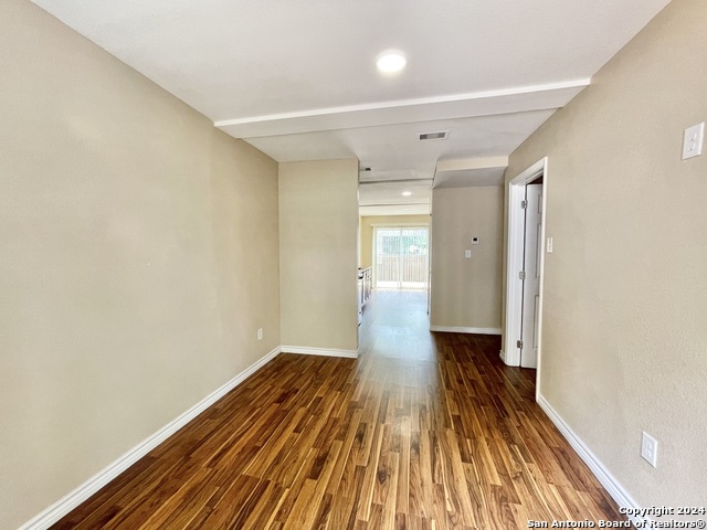 Image 2 of 12 For 1033 Rivas St  201