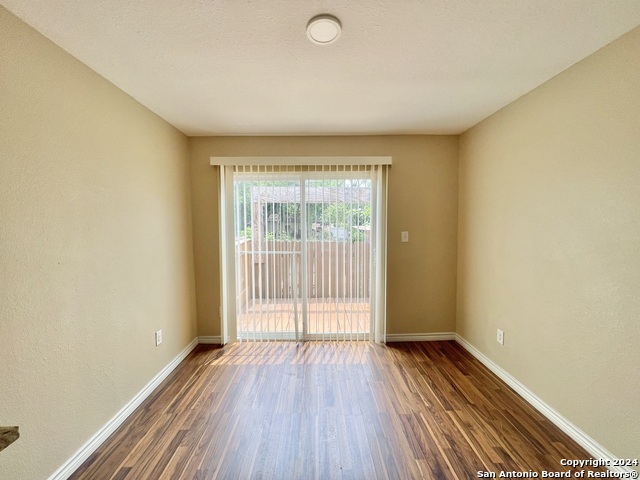 Image 4 of 12 For 1033 Rivas St  201