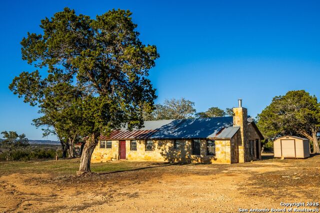 Image 21 of 25 For 116 Majestic Oaks Drive