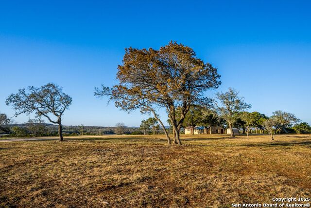 Image 25 of 25 For 116 Majestic Oaks Drive