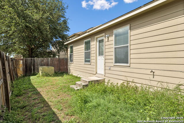 Image 16 of 16 For 3507 Alonzo Fields