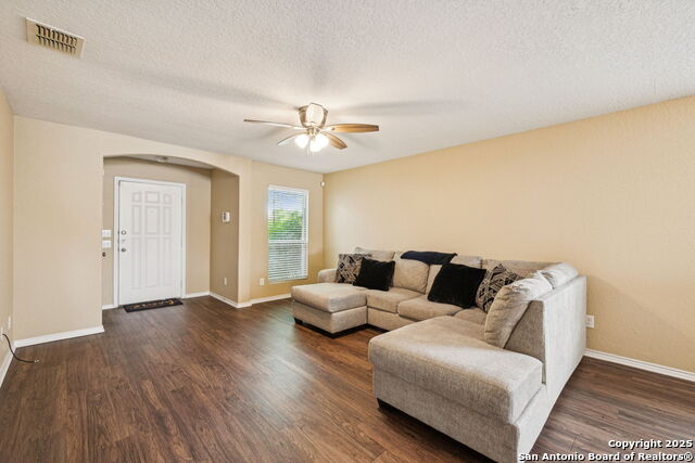 Image 2 of 16 For 3507 Alonzo Fields