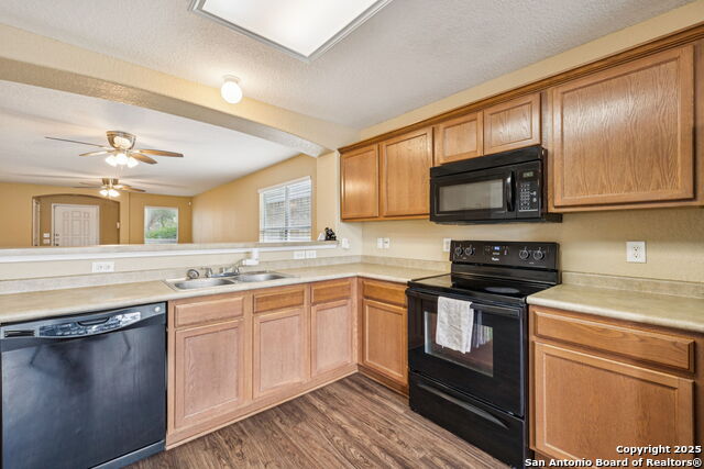 Image 7 of 16 For 3507 Alonzo Fields