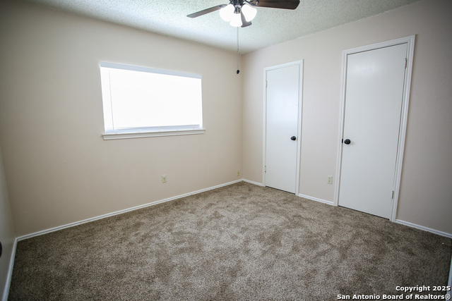 Image 19 of 22 For 9515 Woodland Hills