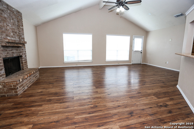 Image 3 of 22 For 9515 Woodland Hills