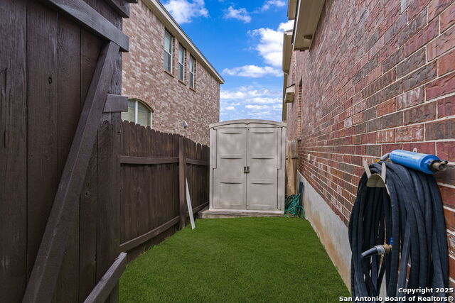 Image 43 of 48 For 24131 Canyon Row
