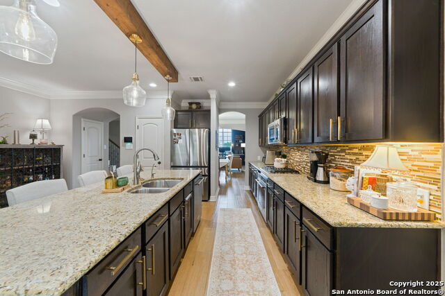 Image 8 of 48 For 24131 Canyon Row