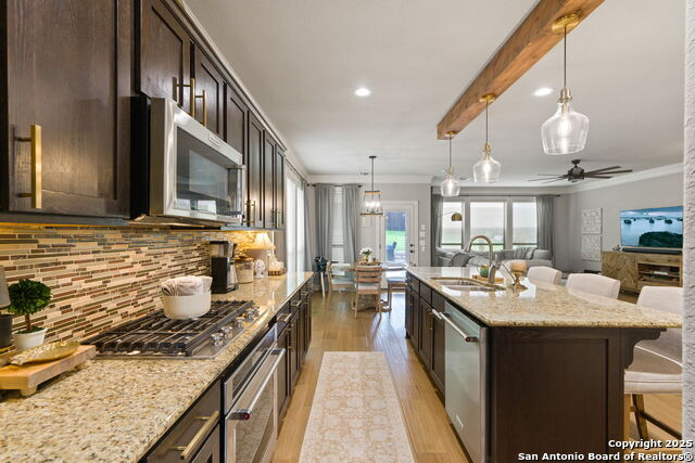 Image 9 of 48 For 24131 Canyon Row