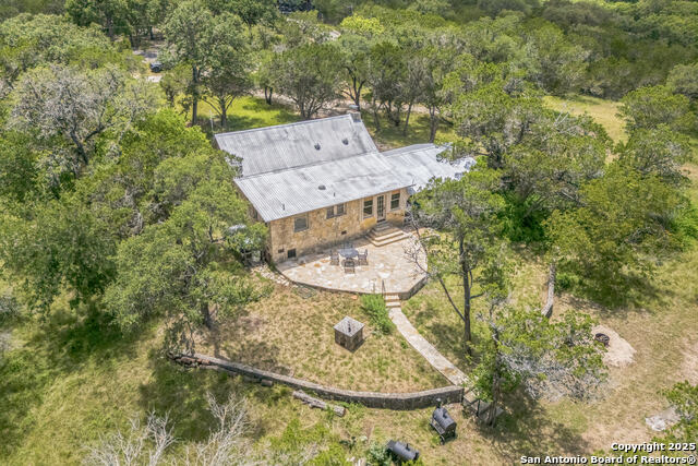 Details for 959 Highland Dr, Bandera, TX 78003