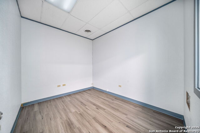Image 9 of 44 For 201 Poplar W