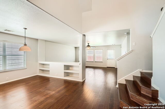 Image 17 of 28 For 9426 Hanover