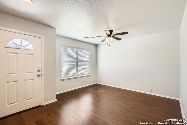 Image 5 of 28 For 9426 Hanover