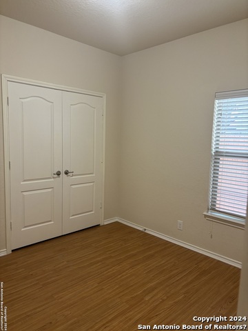 Image 14 of 18 For 8519 Pecan Cross