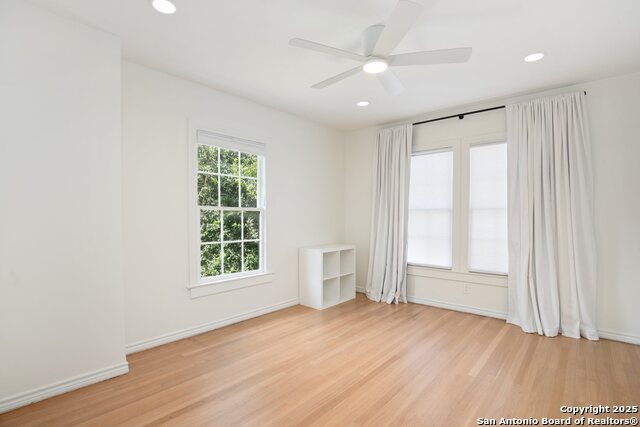 Image 14 of 40 For 235 Furr Dr  