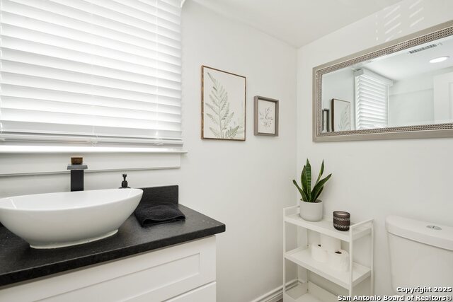 Image 16 of 40 For 235 Furr Dr  