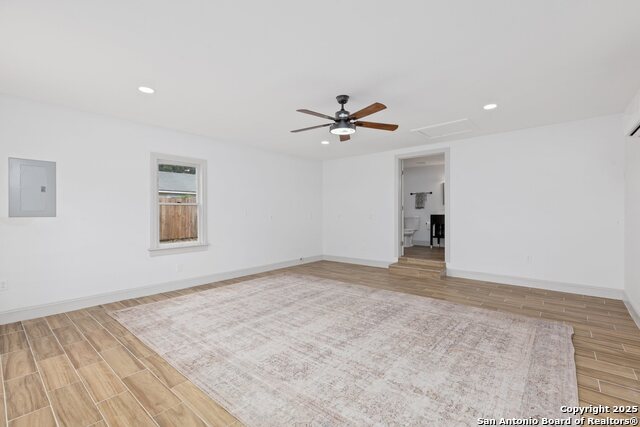 Image 21 of 40 For 235 Furr Dr  