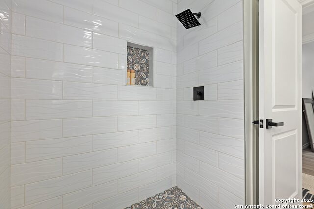 Image 31 of 40 For 235 Furr Dr  