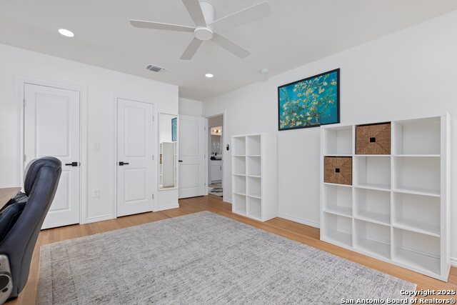 Image 32 of 40 For 235 Furr Dr  