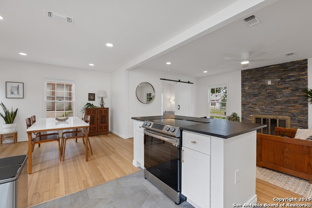 Image 6 of 40 For 235 Furr Dr  
