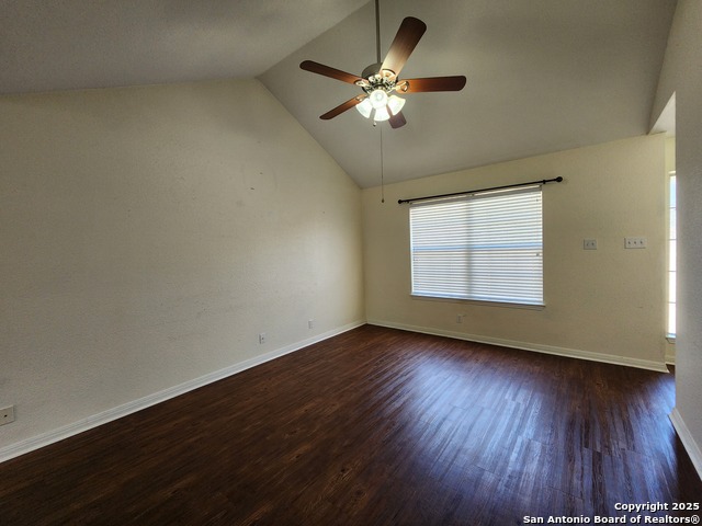 Image 4 of 17 For 249 Glenbrook Dr