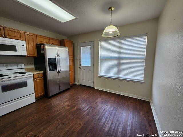 Image 6 of 17 For 249 Glenbrook Dr